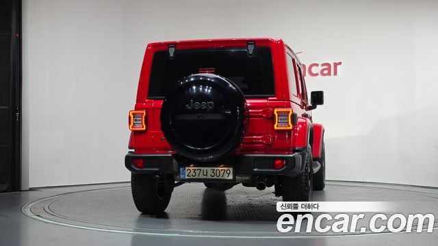 Jeep Wrangler 2.0 Overland 4Door — пробег 105 220 км — фото 4 из 5
