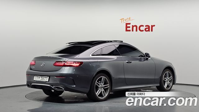 Mercedes-Benz E-Class из Кореи Encar