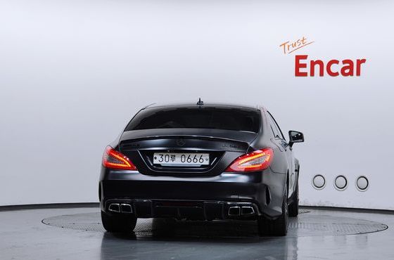 Mercedes-Benz CLS-Class CLS63 AMG — пробег 138 375 км — фото 4 из 5