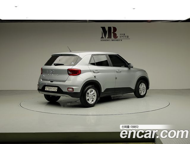 Hyundai Venue из Кореи Encar