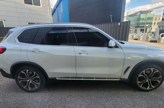 BMW X5 xDrive 40i xLine — пробег 103 097 км — фото 3 из 5