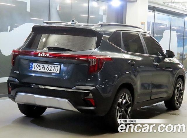 Kia Seltos из Кореи Encar