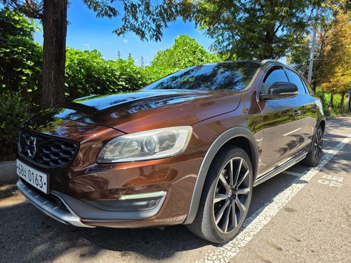 Volvo V60 T5 AWD — пробег 149 090 км — фото 1 из 5