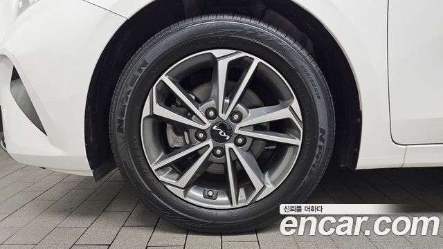 Kia K3 из Кореи Encar