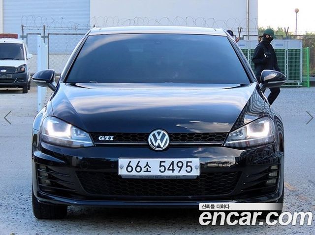 Volkswagen Golf 1.4 TSI Premium — пробег 132 422 км — фото 2 из 5