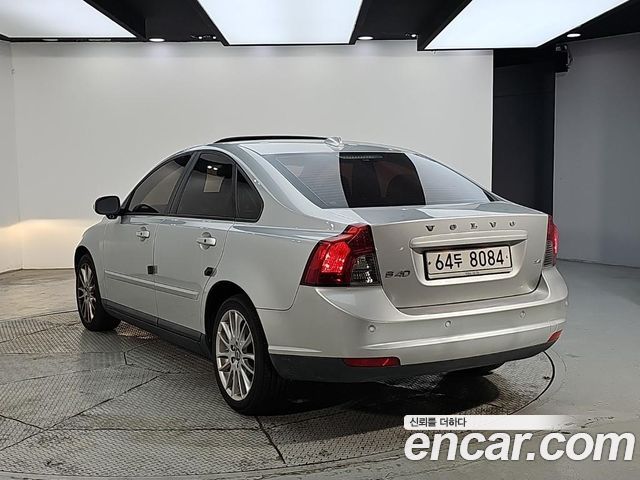 Volvo S40 2.4i 2nd — пробег 110 000 км — фото 3 из 5