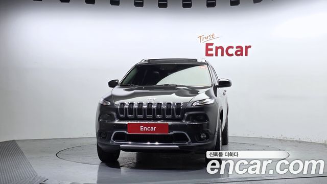 Jeep Cherokee 2.0 Diesel LIMITED 4WD — пробег 252 791 км — фото 3 из 5