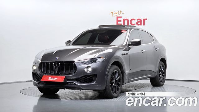 Maserati Levante из Кореи Encar