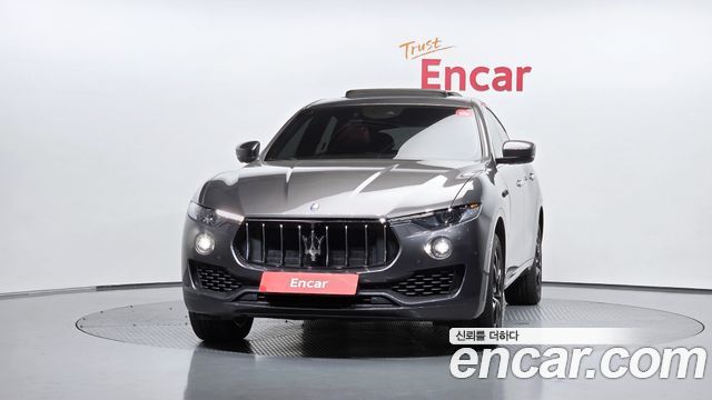 Maserati Levante из Кореи Encar