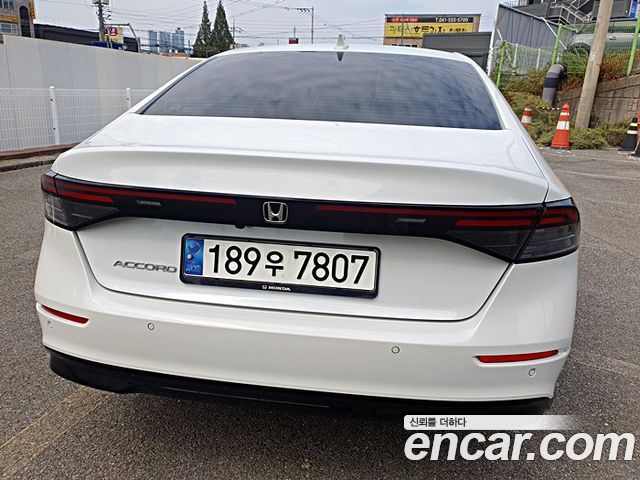 Honda Accord 1.5 Turbo — пробег 54 600 км — фото 4 из 5