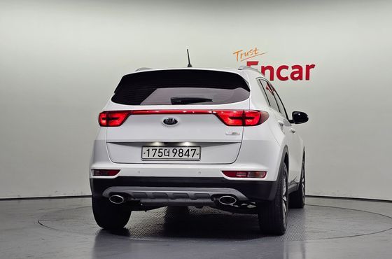 Kia Sportage Diesel 2WD Noblesse — пробег 214 071 км — фото 4 из 5