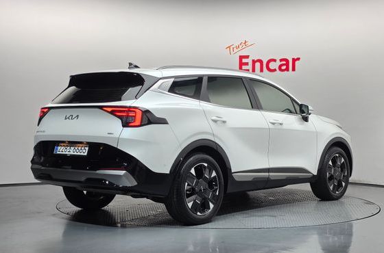 Kia Sportage HEV 1.6 2WD Signature — пробег 10 471 км — фото 2 из 5