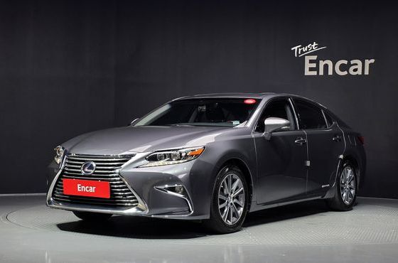 Lexus ES Supreme+ XV60 — пробег 118 506 км — фото 1 из 5