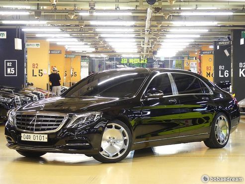 Mercedes-Benz S-Class Maybach S500 4MATIC — пробег 45 000 км — фото 1 из 5