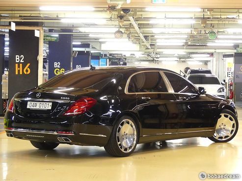 Mercedes-Benz S-Class Maybach S500 4MATIC — пробег 45 000 км — фото 2 из 5