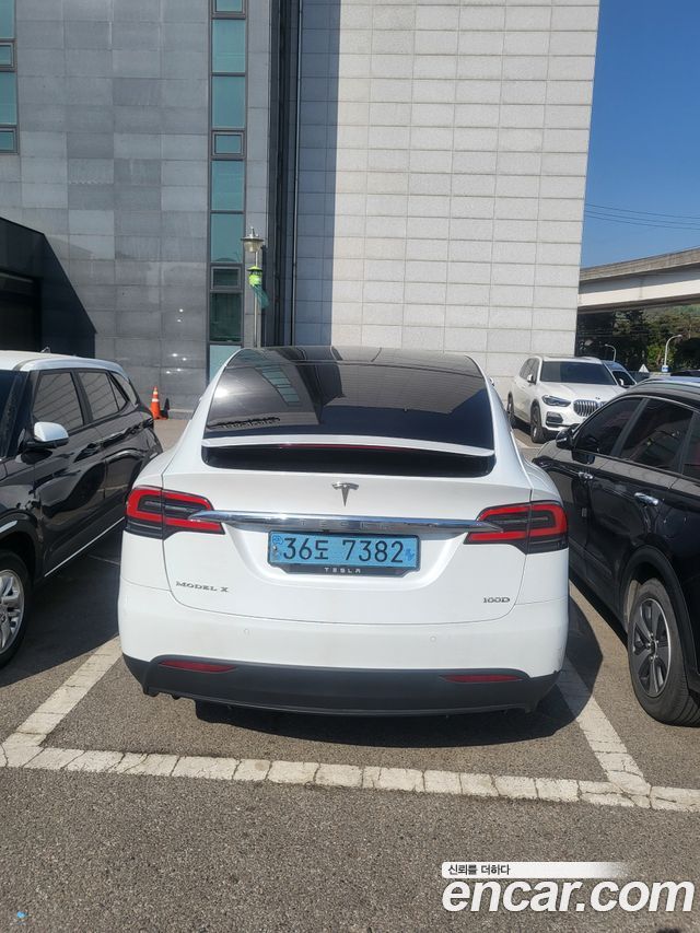 Tesla Model X из Кореи Encar