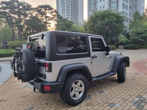Jeep Wrangler 2.8 Diesel Rubicon 2Door — пробег 123 000 км — фото 4 из 5