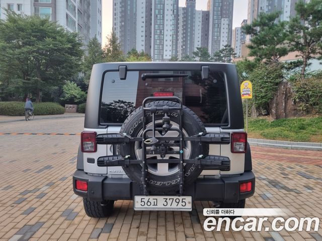 Jeep Wrangler 2.8 Diesel Rubicon 2Door — пробег 123 000 км — фото 5 из 5
