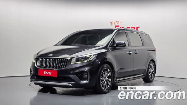Kia Carnival Gasoline 9-Seater Noblesse — пробег 226 698 км — фото 1 из 5