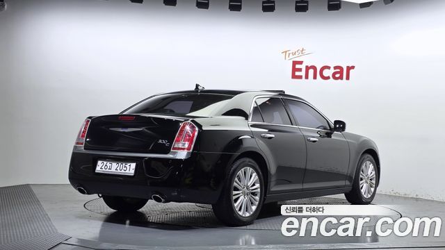 Chrysler 300C 3.6 AWD — пробег 91 327 км — фото 2 из 5