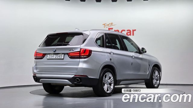 BMW X5 xDrive 30d — пробег 205 913 км — фото 2 из 5