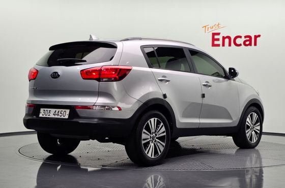 Kia Sportage Diesel 2WD Trendy — пробег 117 290 км — фото 2 из 5