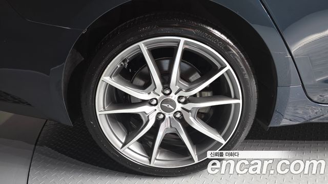 Genesis G70 из Кореи Encar