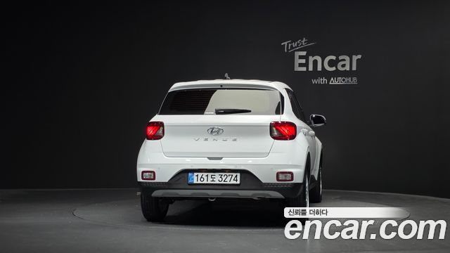 Hyundai Venue из Кореи Encar
