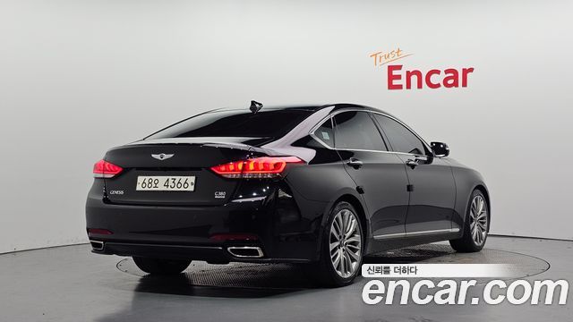 Hyundai Genesis из Кореи Encar