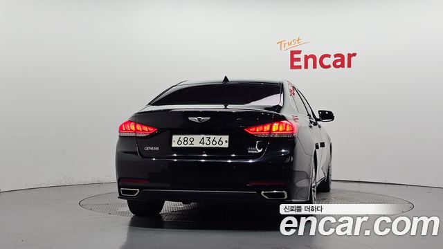Hyundai Genesis из Кореи Encar
