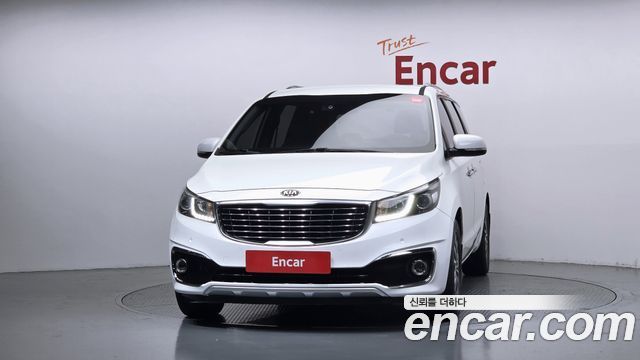 Kia Carnival 9-seater Luxury — пробег 159 414 км — фото 3 из 5