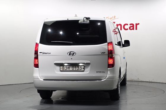 Hyundai Starex Van 5-Seater Smart — пробег 54 331 км — фото 4 из 5