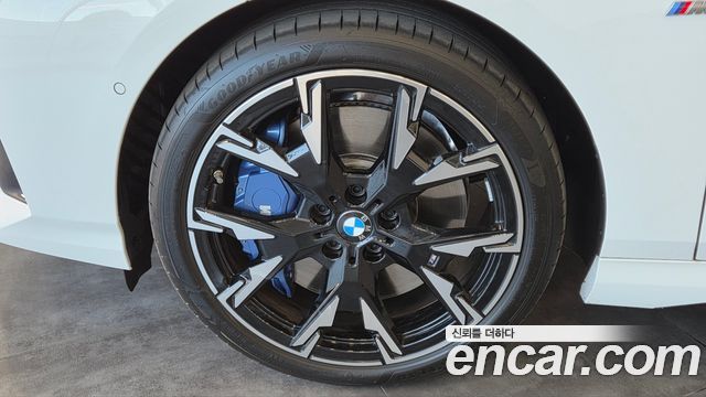 BMW 2-Series 228 xDrive M Sport — пробег 5 335 км — фото 5 из 5
