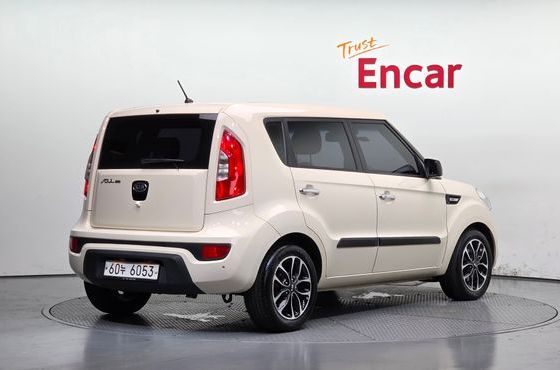 Kia Soul 1.6 GDI Premium Standard — пробег 49 886 км — фото 2 из 5