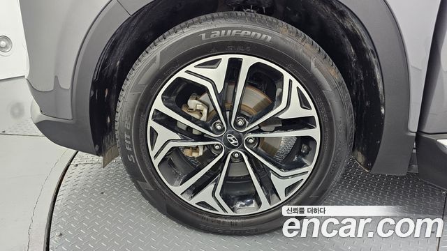 Hyundai Santafe Diesel 2.2 2WD Prestige — пробег 101 441 км — фото 5 из 5