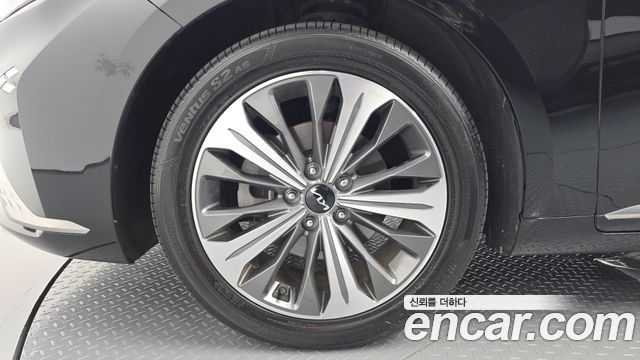 Kia K8 из Кореи Encar