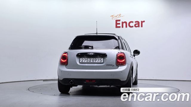 Mini Cooper из Кореи Encar