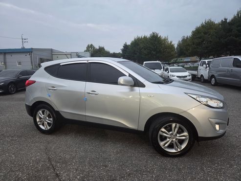 Hyundai Tucson Diesel 2WD X20 Smart — пробег 187 000 км — фото 2 из 5