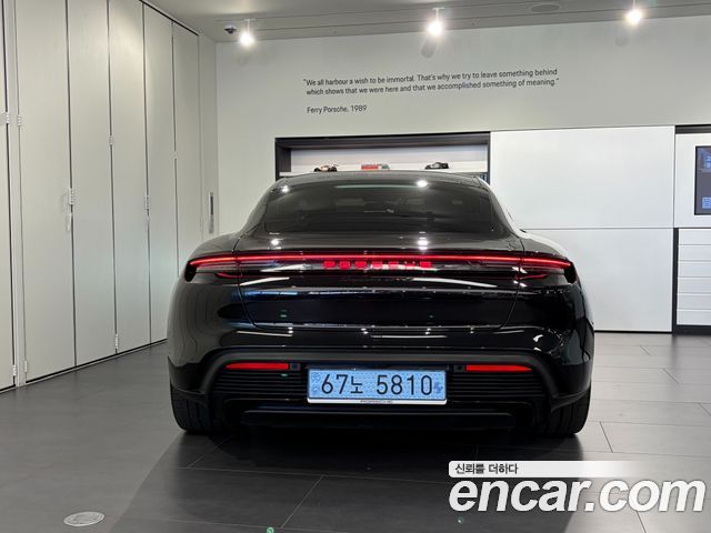 Porsche Taycan из Кореи Encar