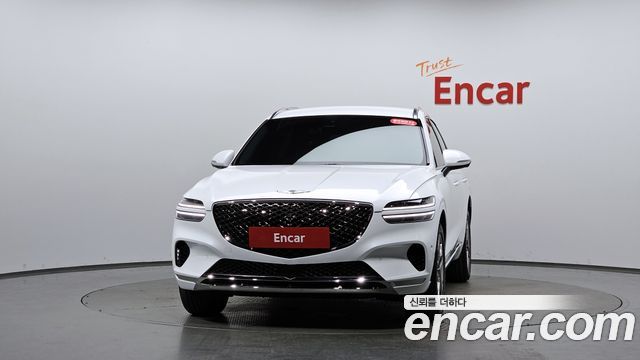 Genesis GV70 2.5T Gasoline 2WD — пробег 13 796 км — фото 3 из 5