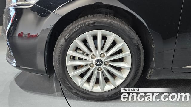 Kia K7 из Кореи Encar