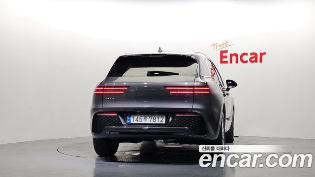 Genesis GV70 из Кореи Encar