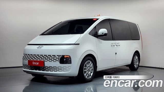 Hyundai Staria 4WD Tourer 11-Seater Modern — пробег 51 181 км — фото 1 из 5