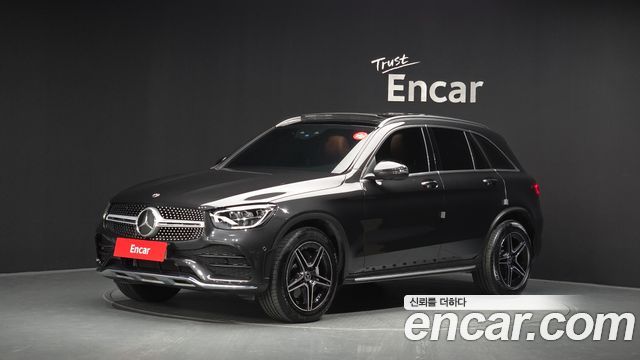 Mercedes-Benz GLC-Class GLC300 4MATIC — пробег 34 094 км — фото 1 из 5
