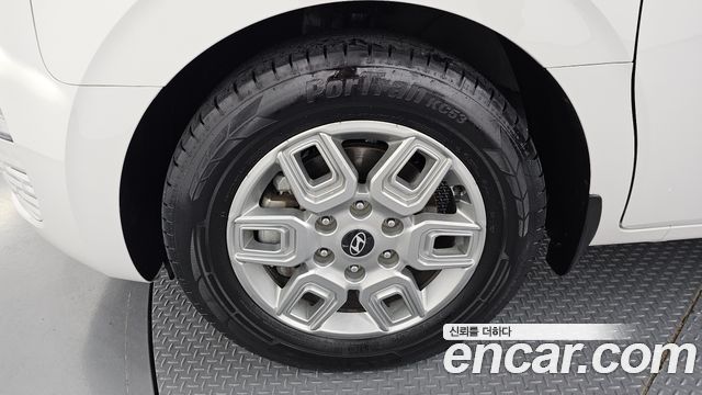 Hyundai Staria из Кореи Encar