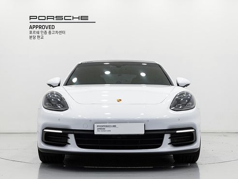 Porsche Panamera 2.9 AWD E-Hybrid — пробег 62 850 км — фото 3 из 5