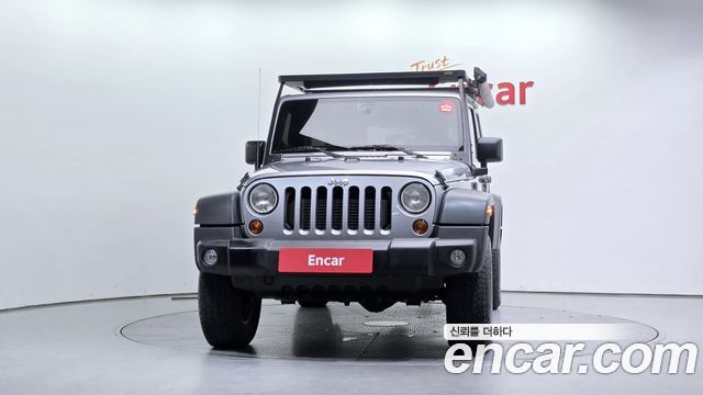 Jeep Wrangler 2.8 Diesel Rubicon 4Door — пробег 151 458 км — фото 3 из 5