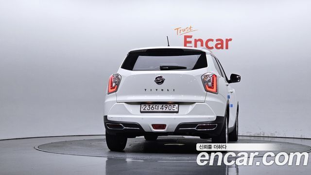 Ssangyong TIBOLI из Кореи Encar
