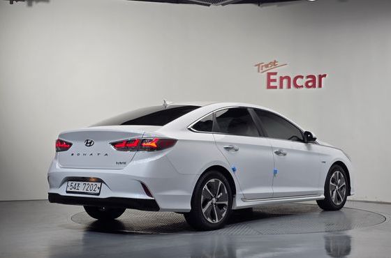 Hyundai Sonata Premium — пробег 177 551 км — фото 2 из 5