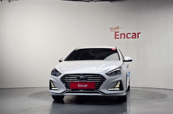 Hyundai Sonata Premium — пробег 177 551 км — фото 3 из 5